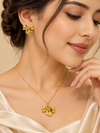 The Ribbon Pendant Set